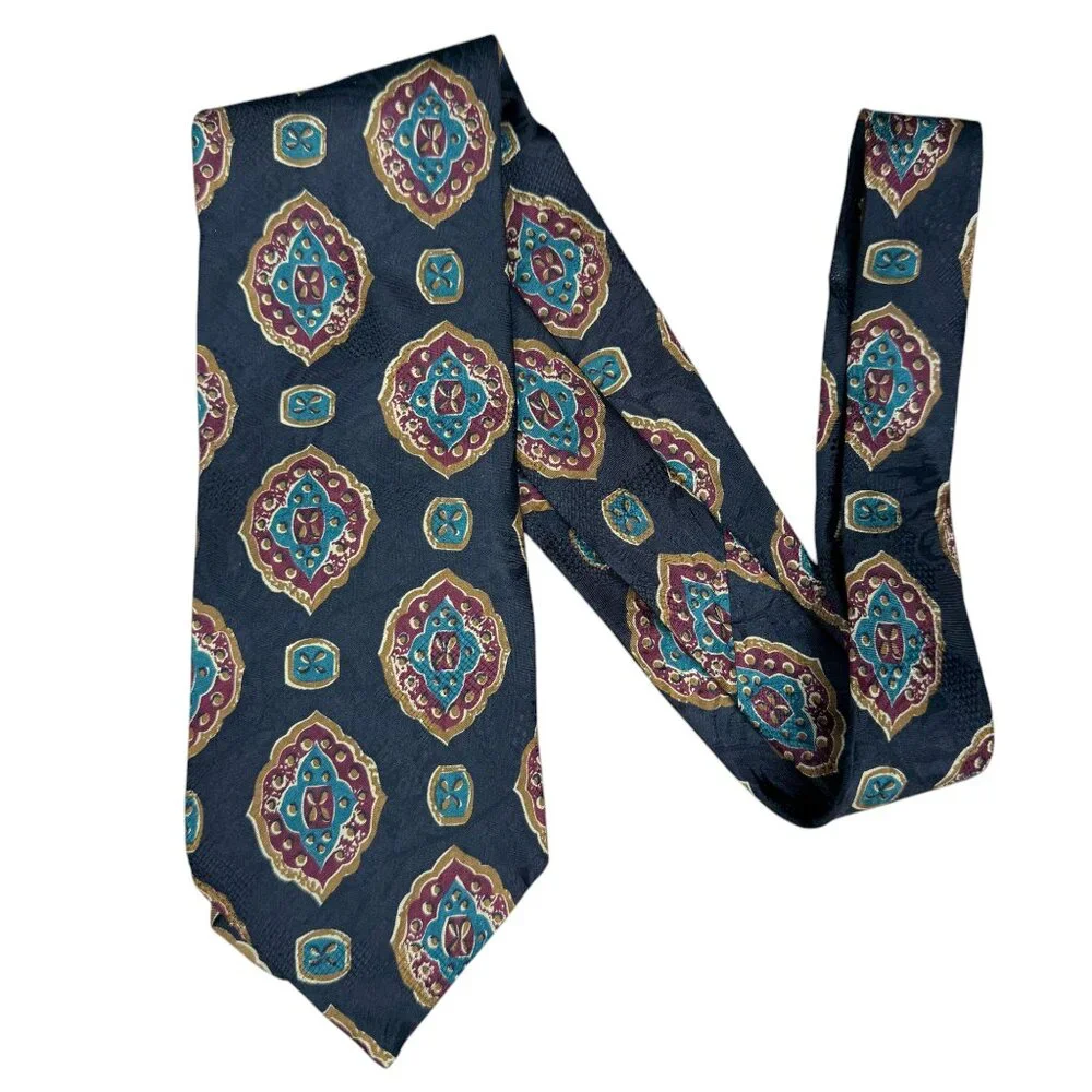 EUC Aquascutum‎ London All-Silk Hand-Finished Black Tie